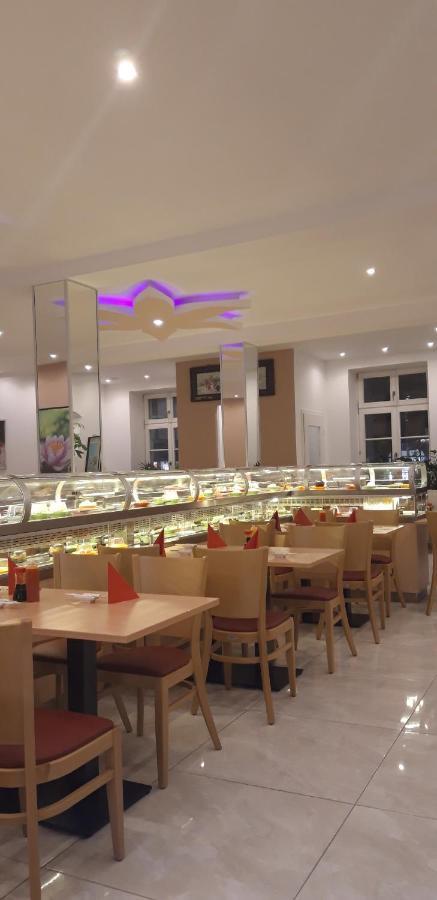 Trang Hotel-Restaurant Rastatt Ngoại thất bức ảnh