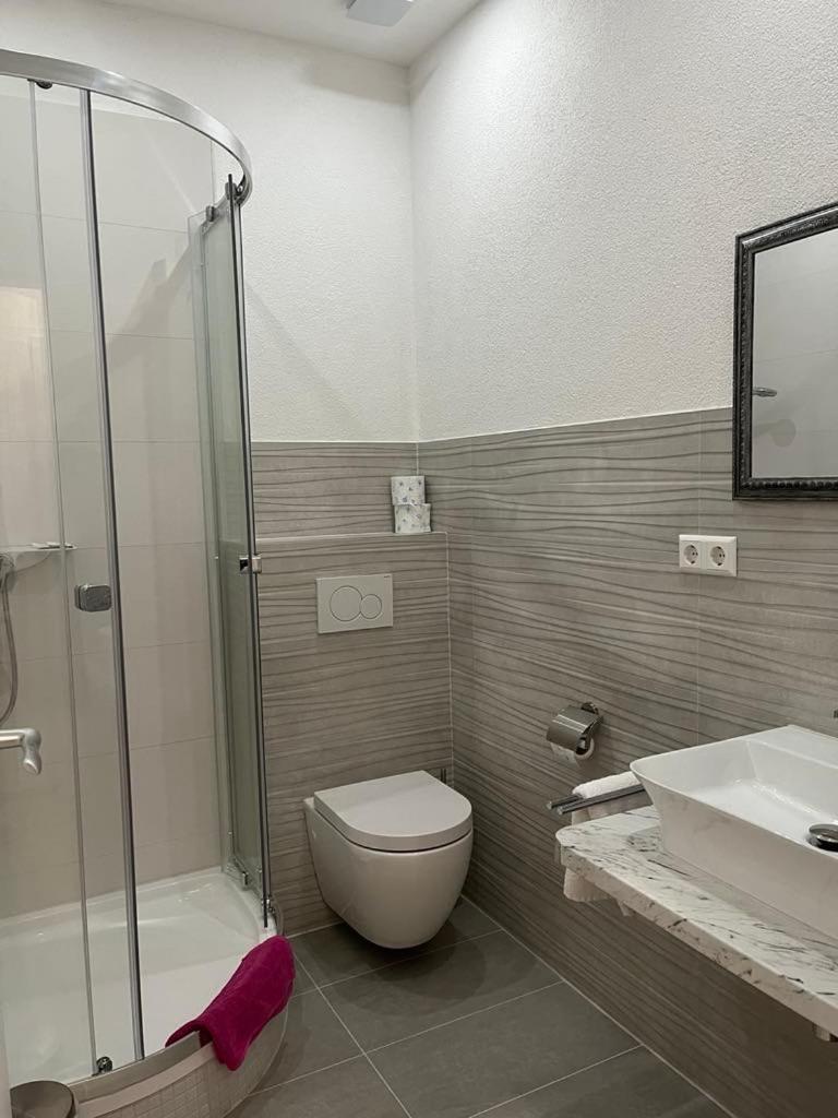 Trang Hotel-Restaurant Rastatt Ngoại thất bức ảnh